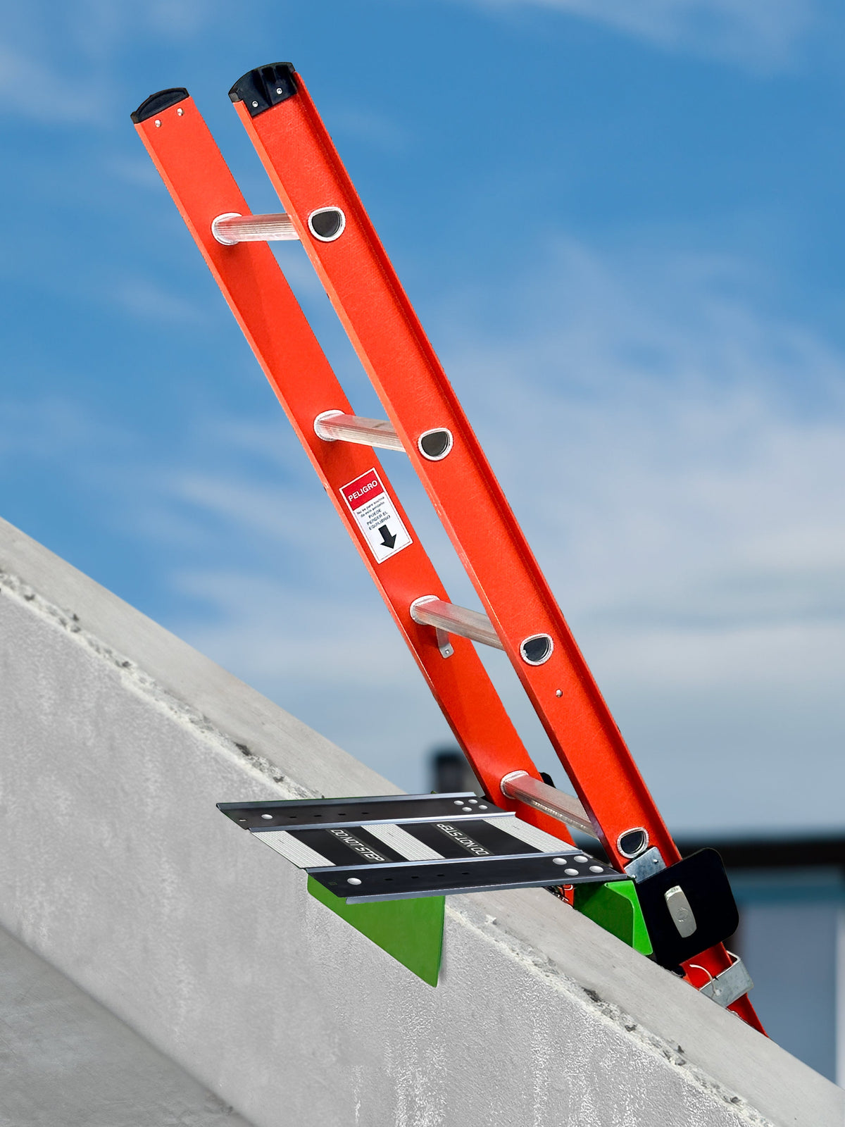 Frontline LAC12 Ladder Safety Dock